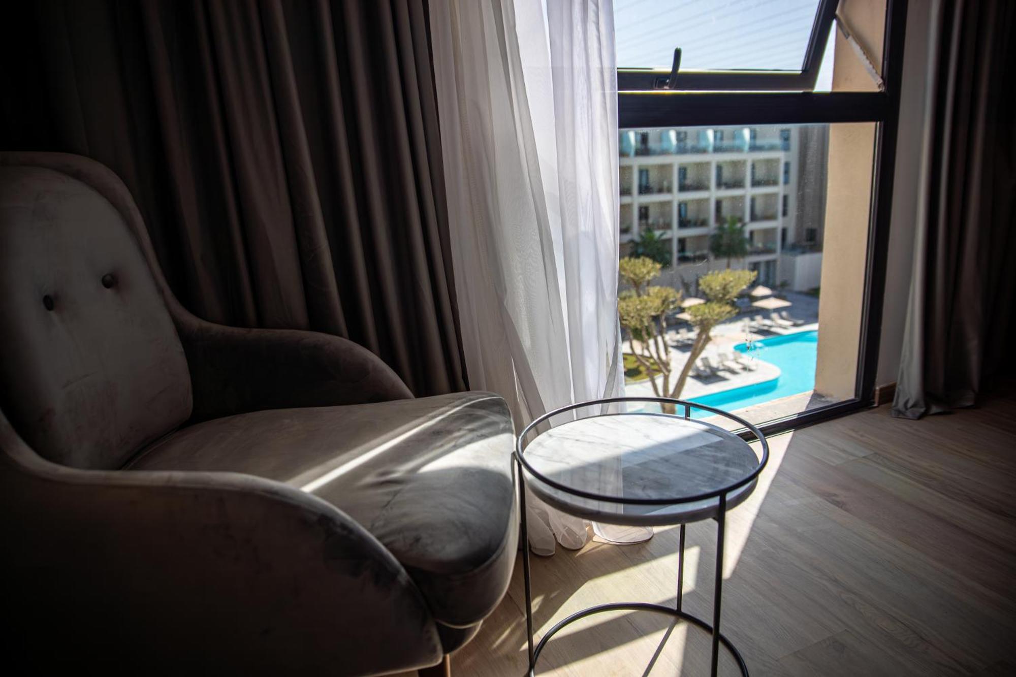 Dominium Palace Agadir Exterior foto A room at the hotel
